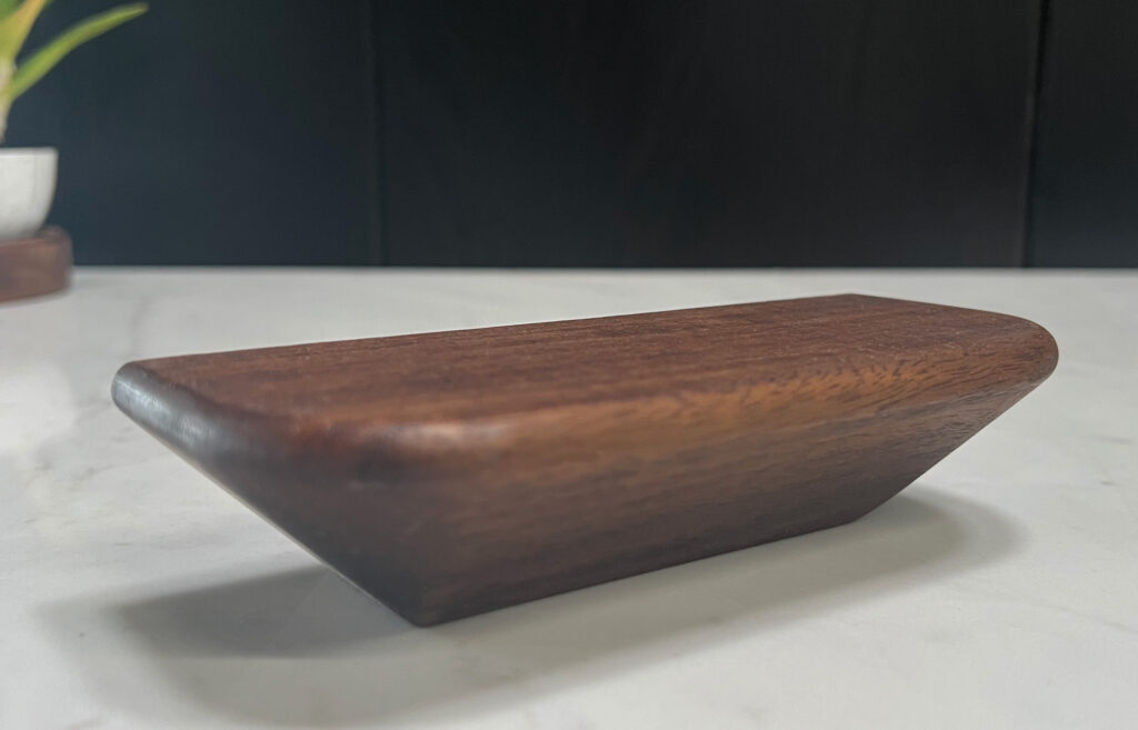 Sting ray edge profile sample close up